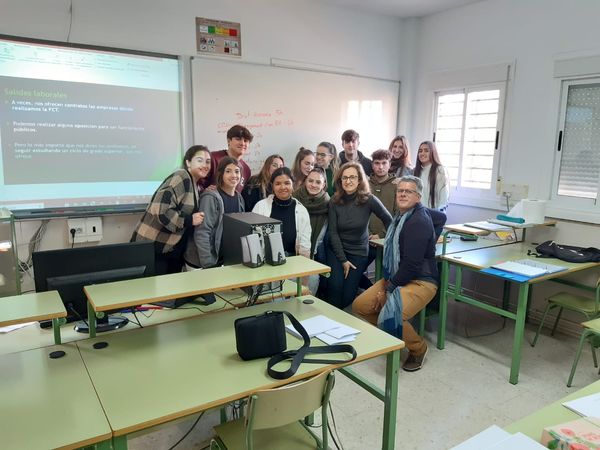 La estudiante Manón y el profesor