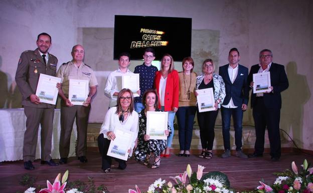 Premio Candil de la Dehesa. Imagen del diario HOY