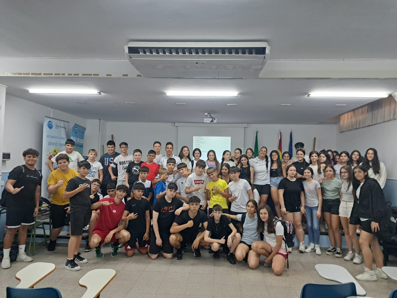 TODOS JUNTOS 01