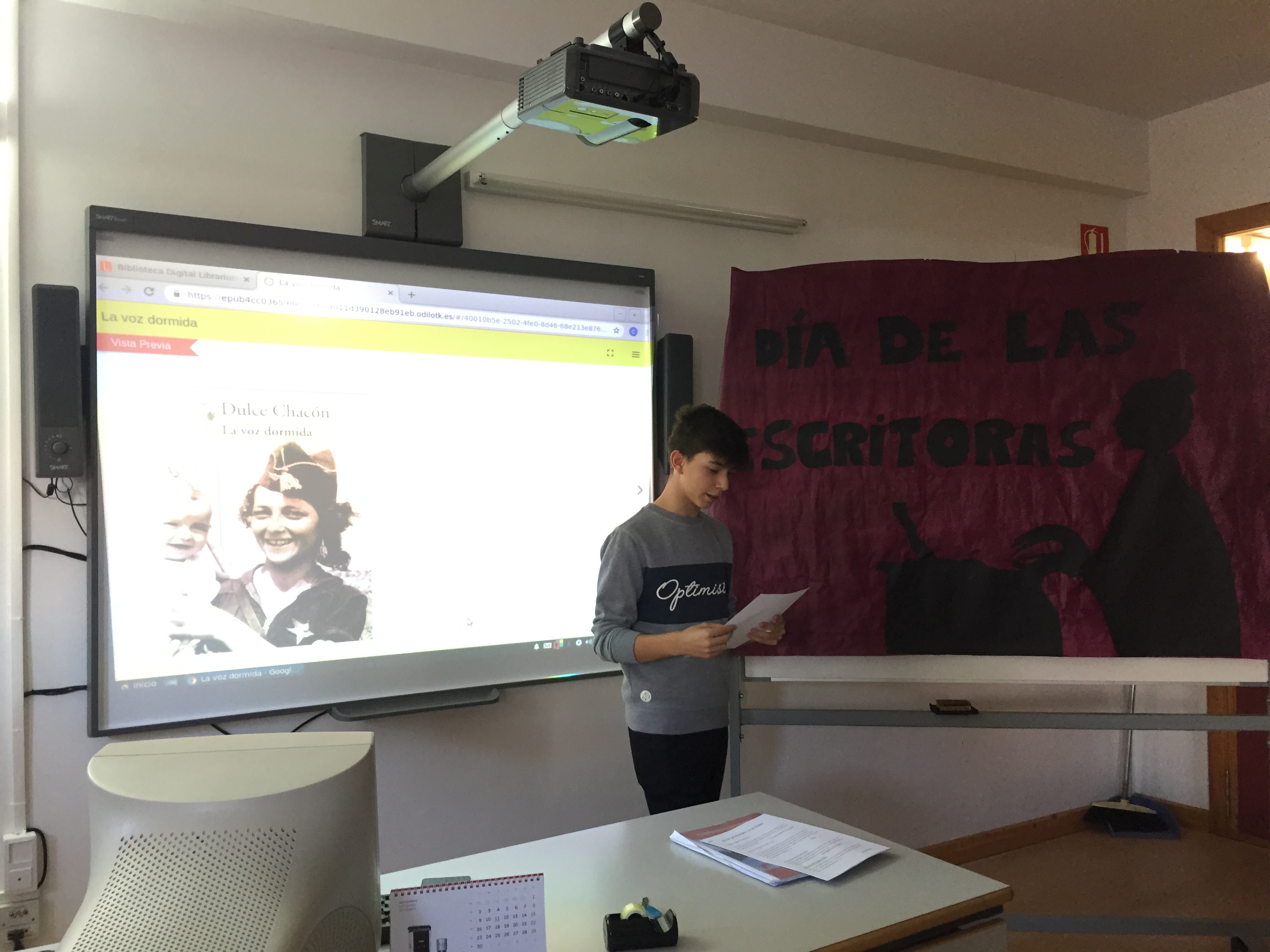 DÍA DE LAS ESCRITORAS