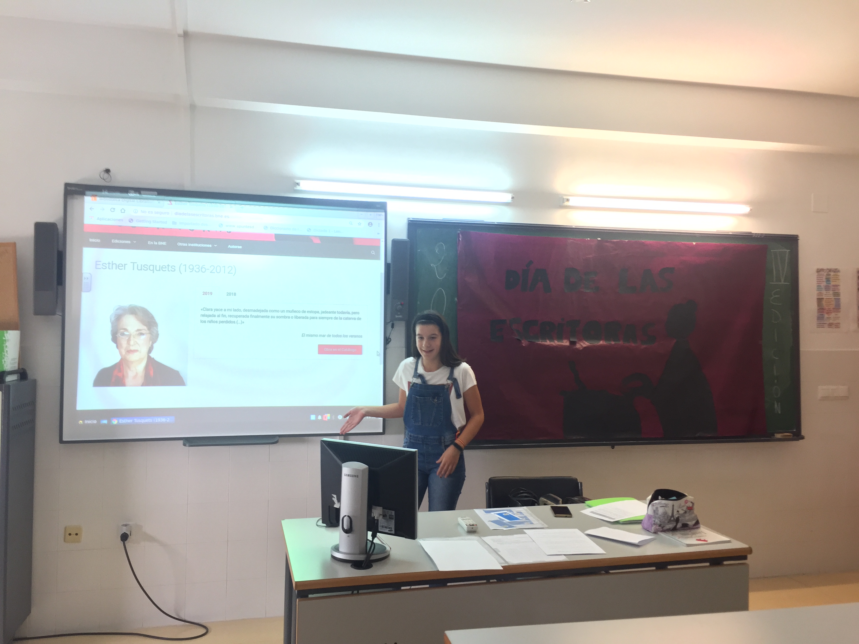DÍA DE LAS ESCRITORAS