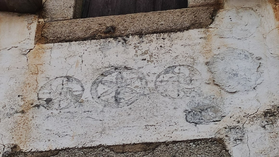 Hexapétalas y lauburus