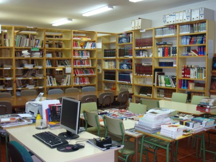 biblio (425 x 319) biblio (425 x 319)