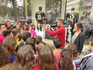 madrid 2014 bernabeu warner 064 320