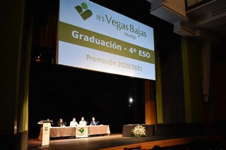 35 graduacion 04