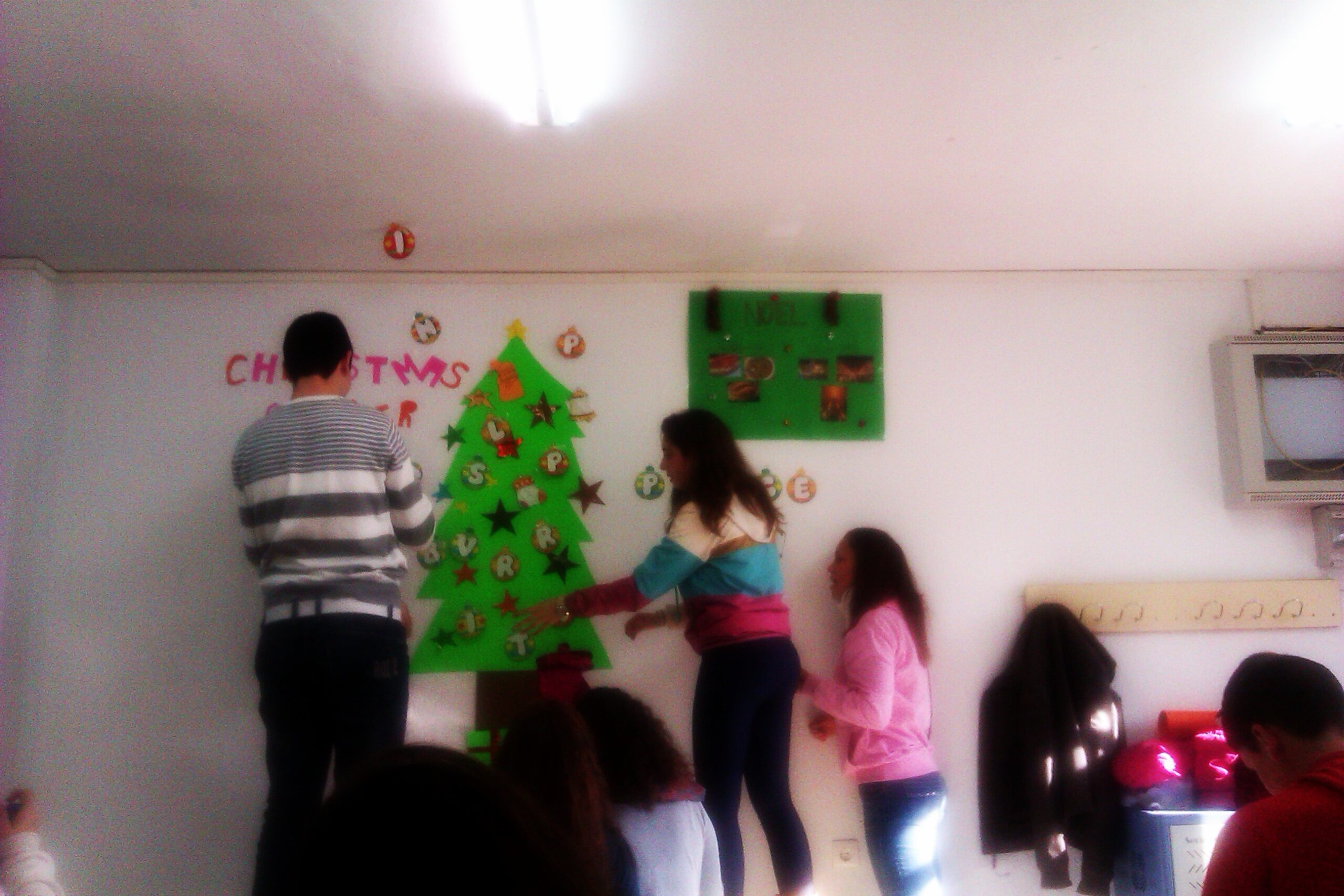 Christmas in English Class 002
