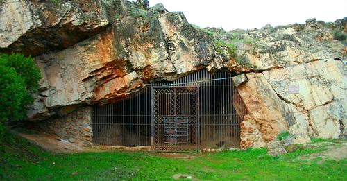 cuevamaltravieso