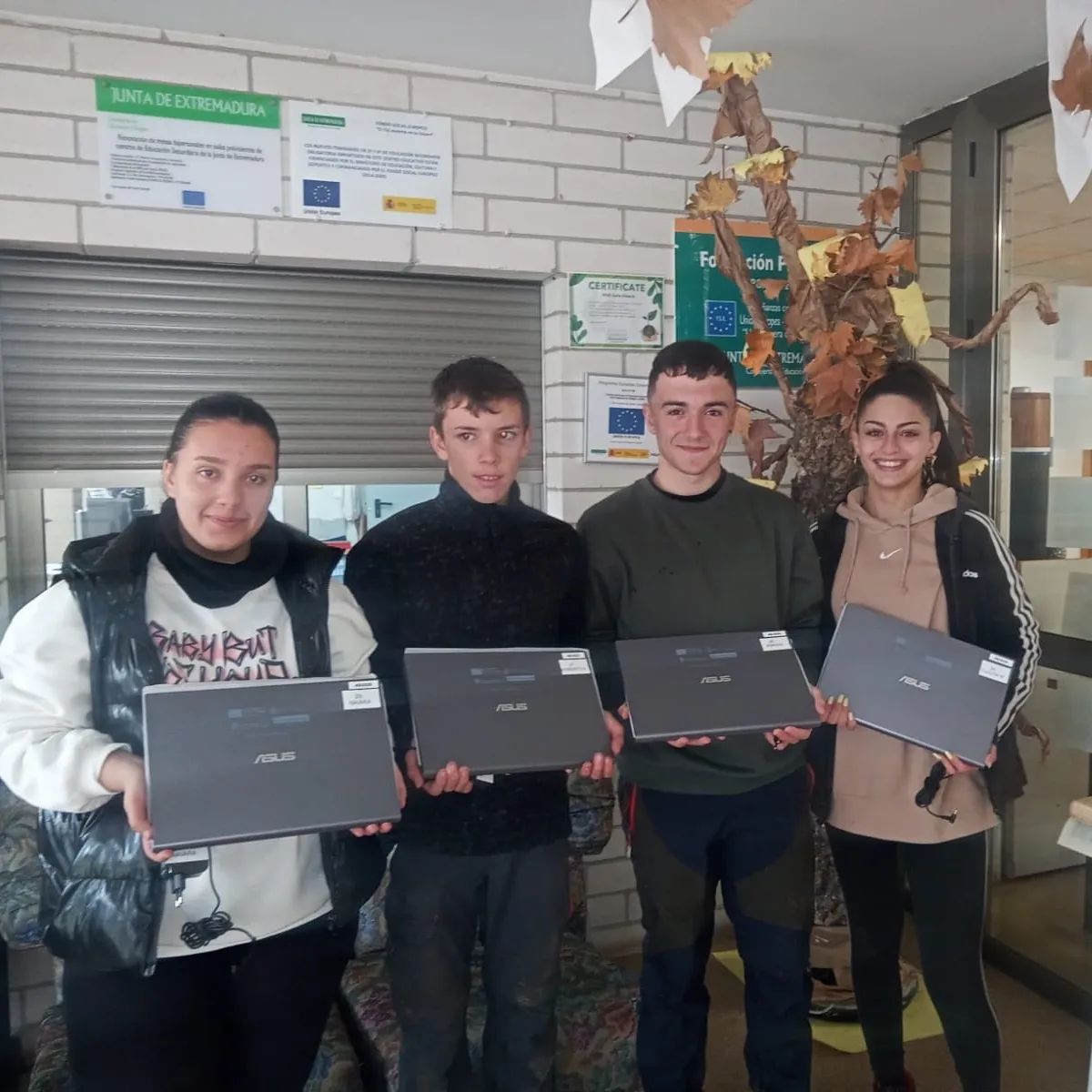 portatiles asus4