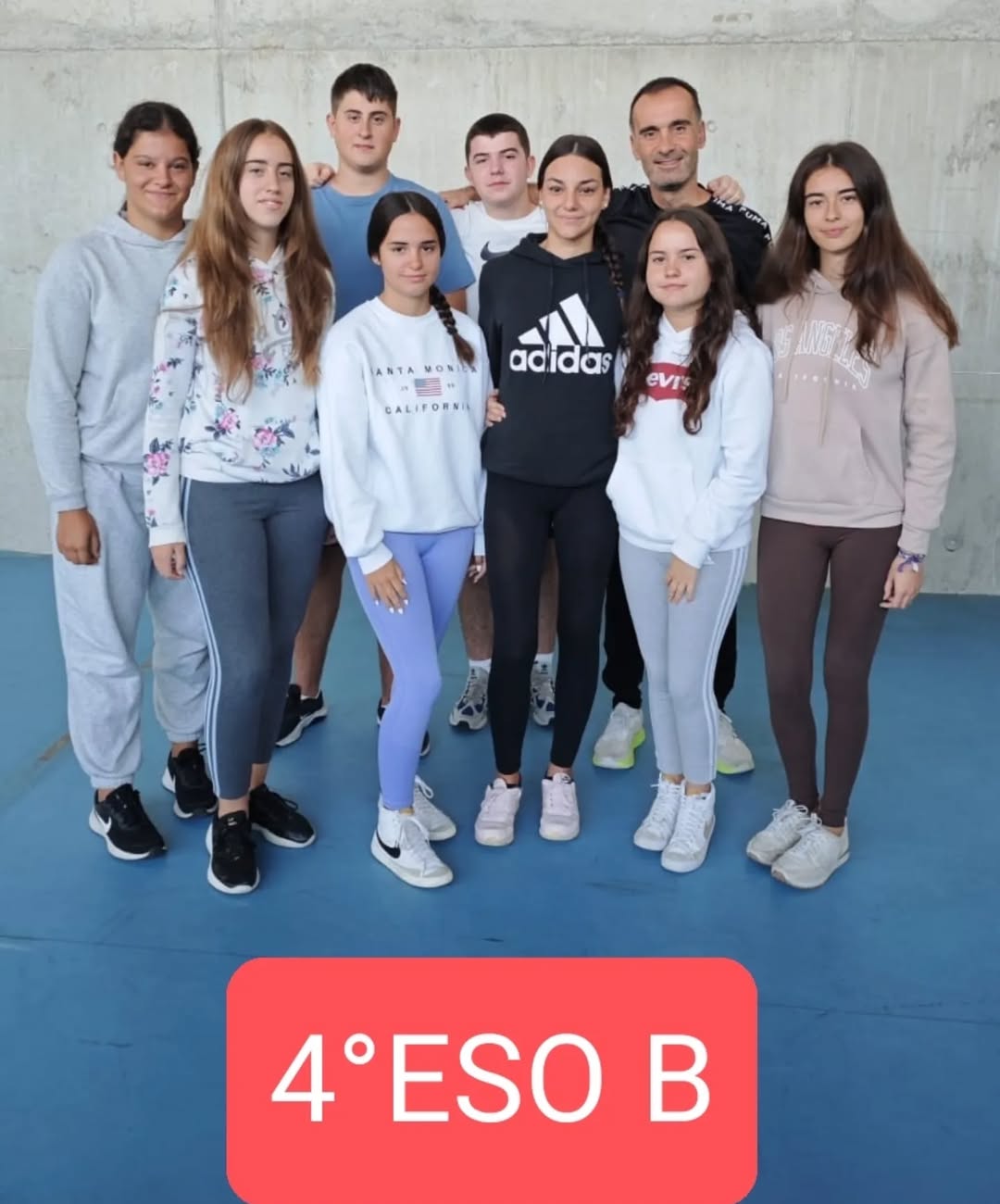 Los grupos que faltaban. Próxima entrega los profeswebp 1