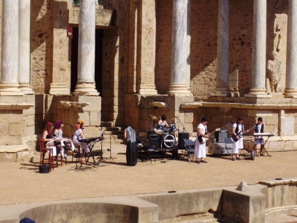 img-2