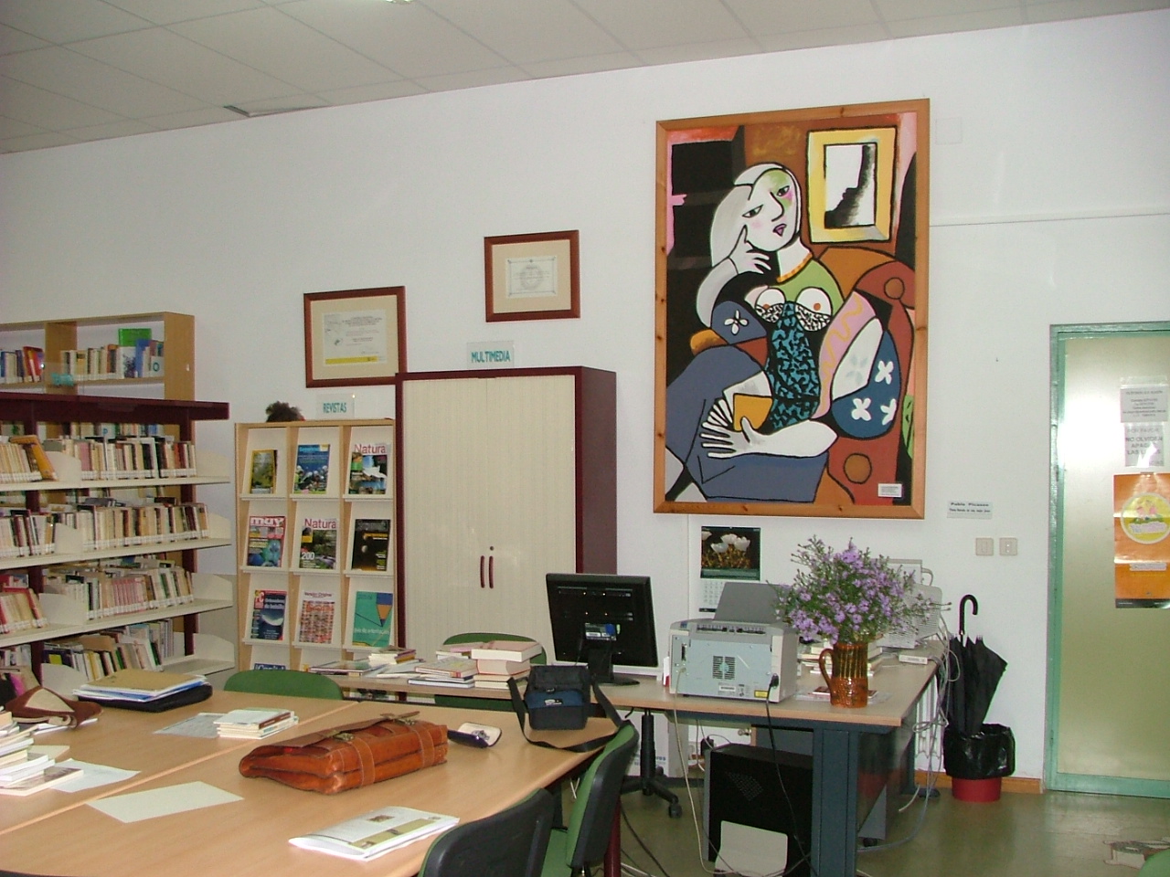biblioteca_260506 021